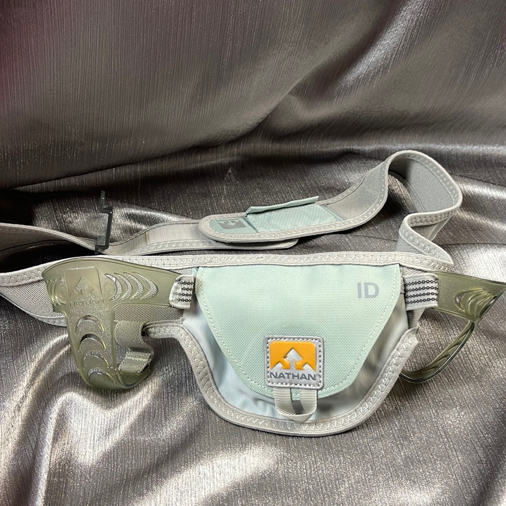 NATHAN RUNNING HYDRATION BELT Trail Mix Hydration Gray Adjustable Unisex